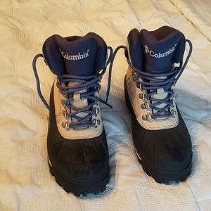 Nwot Columbia thermalite boots